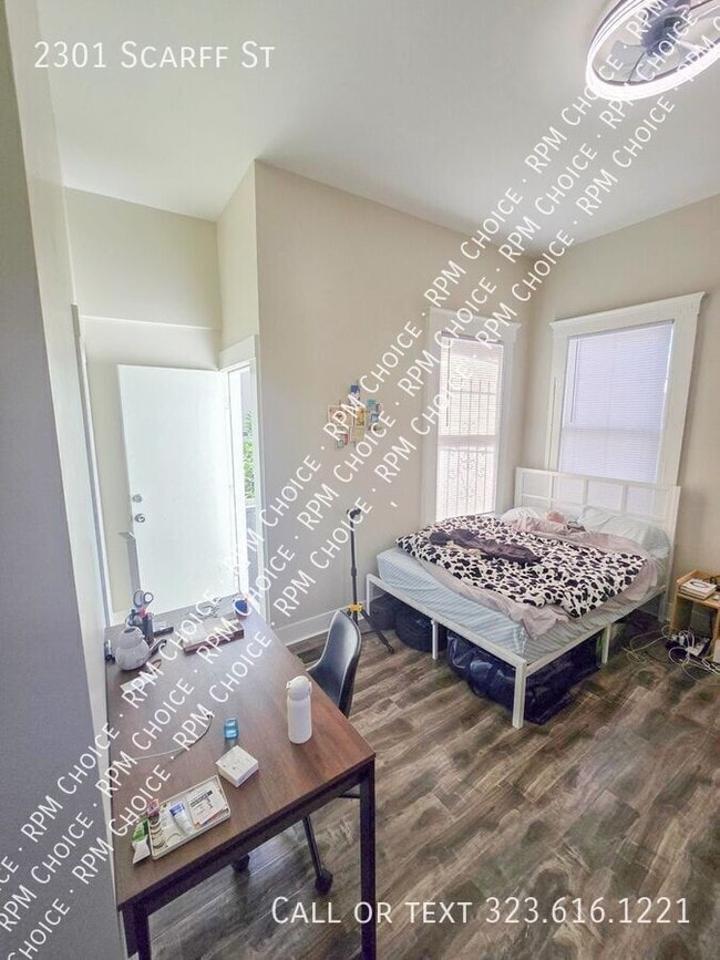 Building Photo - 2301 Scarff St