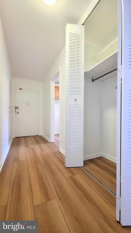 Building Photo - 10636 Montrose Ave