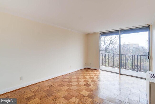 Building Photo - 4343 Cherry Hill Rd