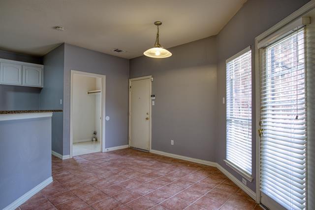 Building Photo - 3913 Dunwich Dr
