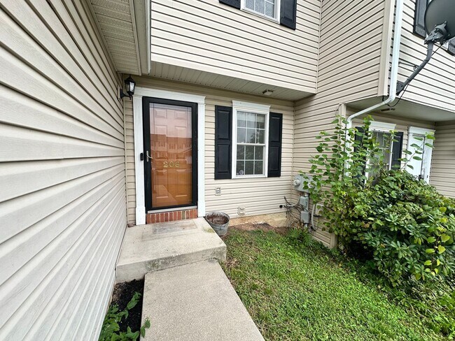 Building Photo - 206 Lighthouse Dr