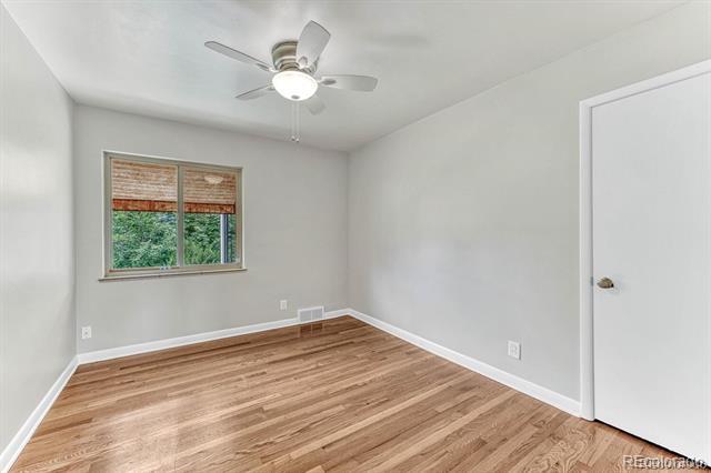 Building Photo - 3423 W 39th Ave