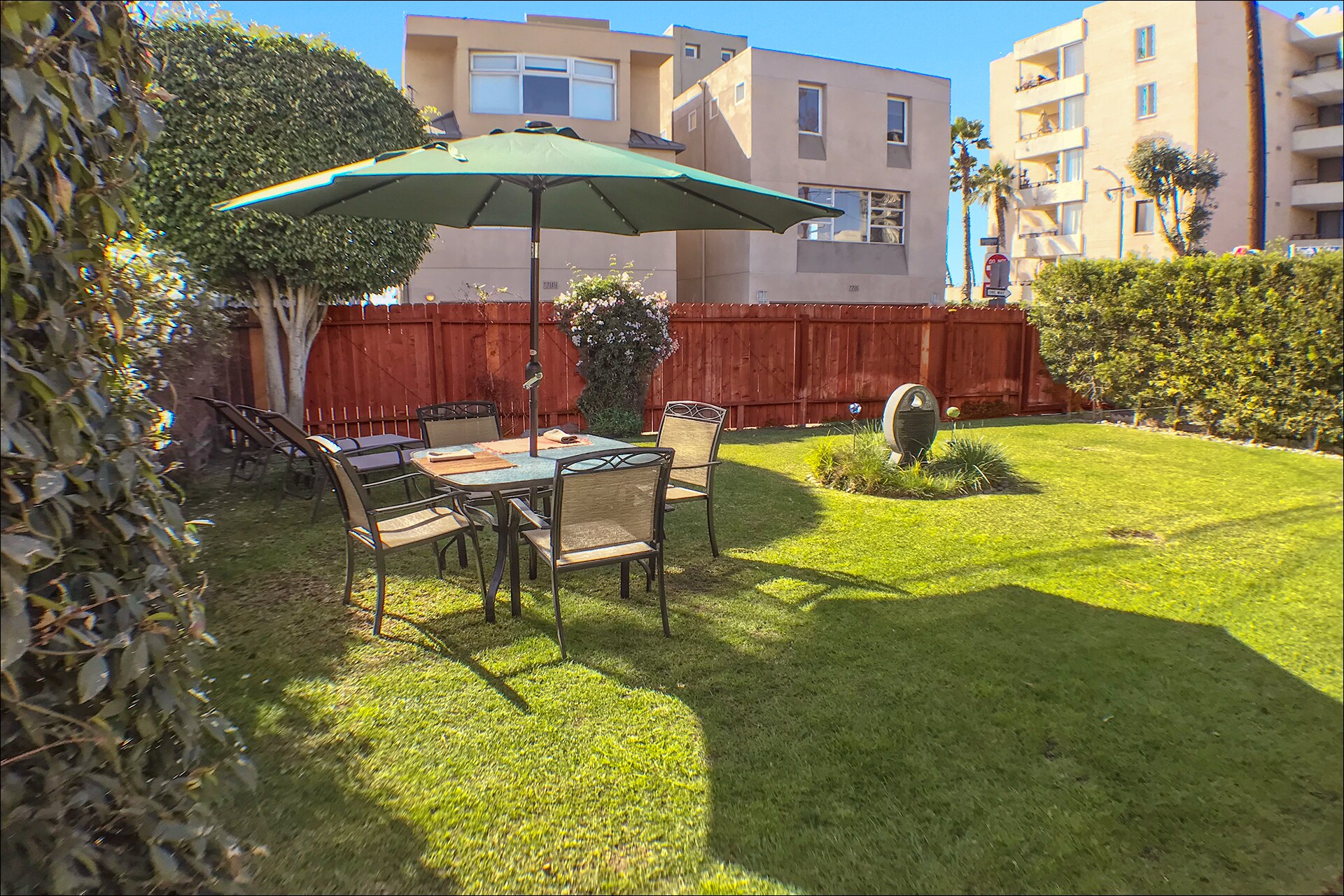 One building between us and the ocean. The beach is 50 ft from our front gate. - 14 S Venice Blvd
