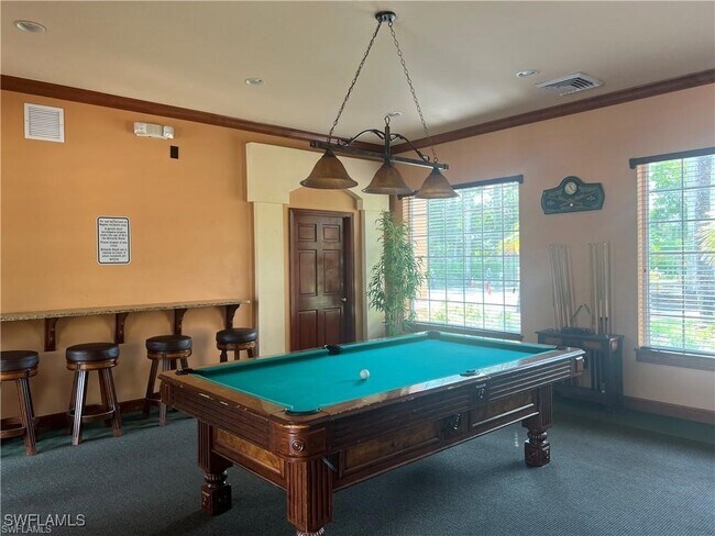 Building Photo - 1210 Wildwood Lakes Blvd