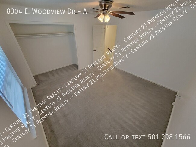 Building Photo - 8304 Woodview Dr N