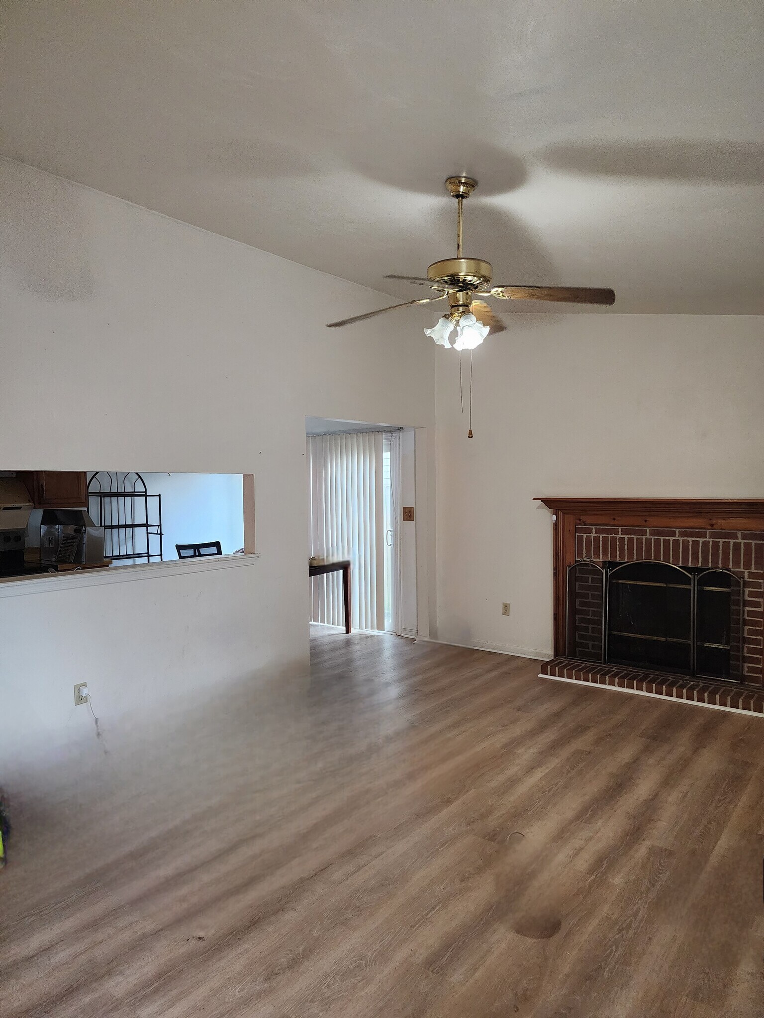 Building Photo - 2084 Rock Lake Loop