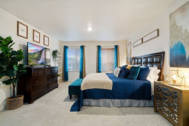 Building Photo - Beautiful 5 Bed Home in Raindance