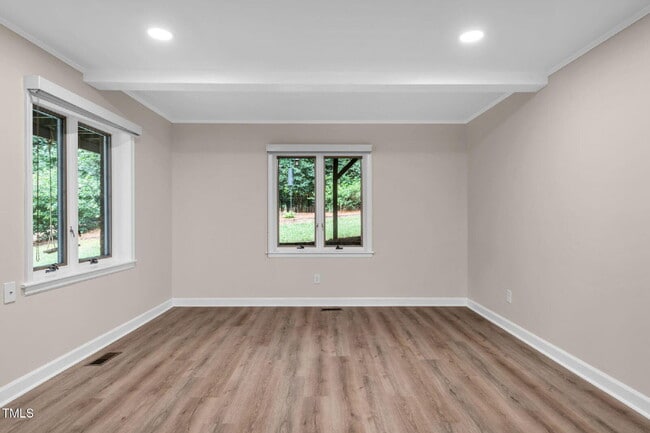 Building Photo - 100 Laurel Hill Cir