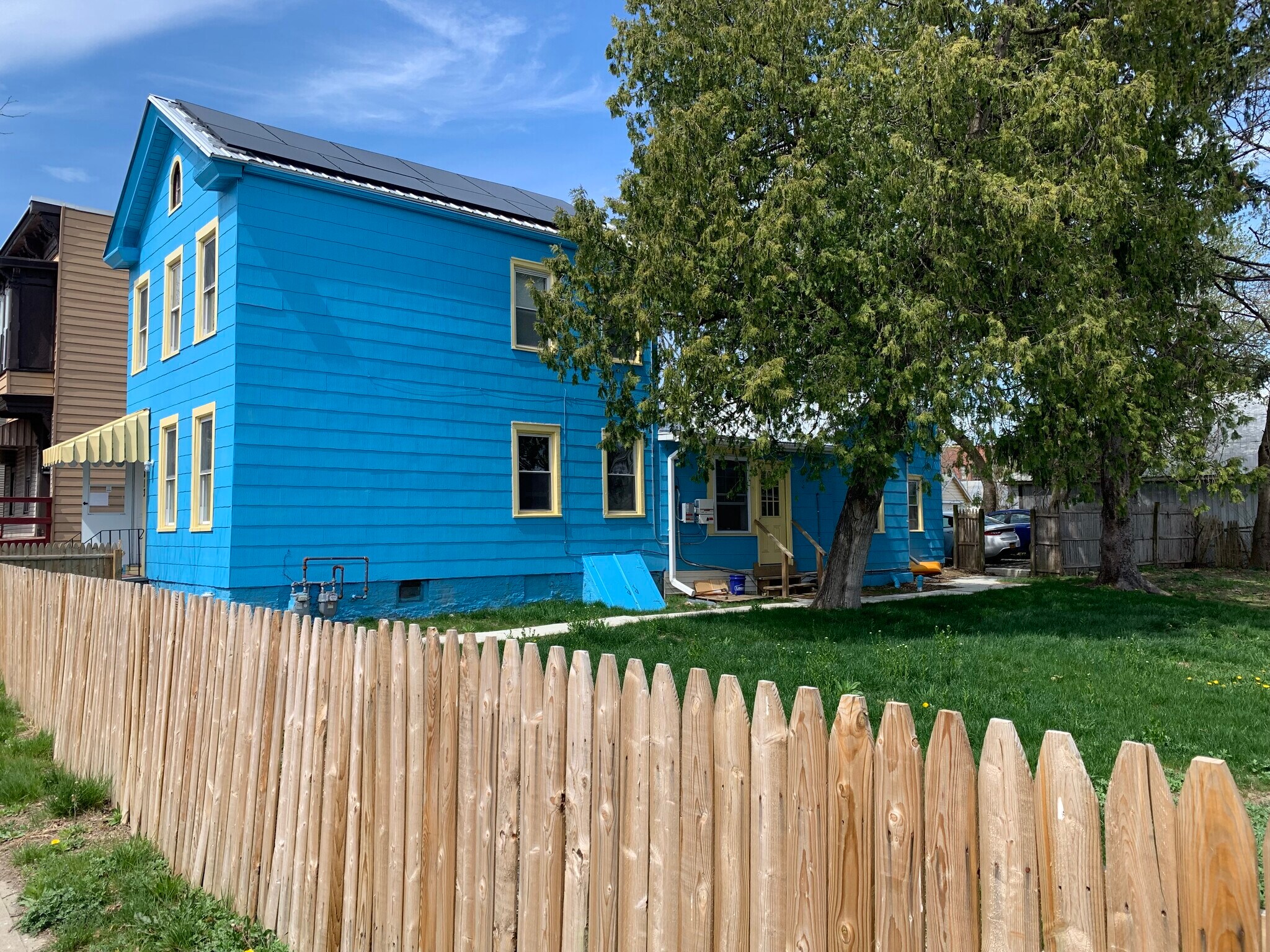 View from sidewalk - 813 19th St