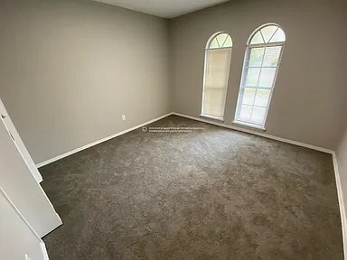 Building Photo - 8133 NW 26th St