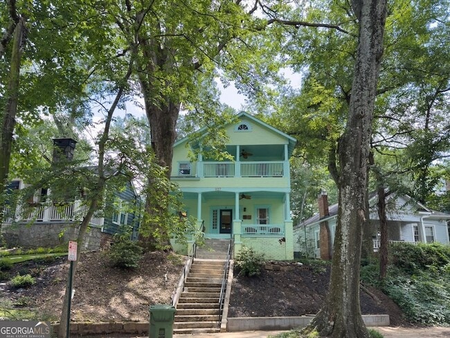 Building Photo - 937 Austin Ave NE