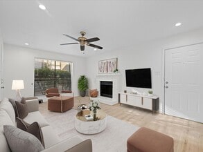 Building Photo - 2120 Wilcrest Dr