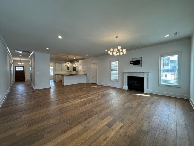 Building Photo - 3 Bedroom / 2 Bath  Johnson City TN