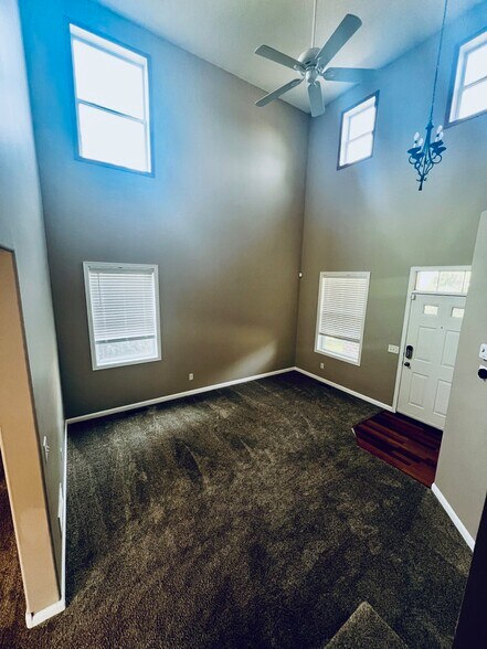 Building Photo - 2367 Stonecrest Path NW
