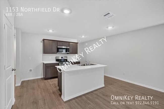 Building Photo - 1153 Northfield Dr