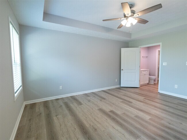 Building Photo - 675 Denver Cir