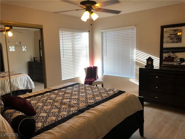 Building Photo - 2200 S Fort Apache Rd