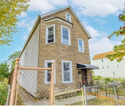 Building Photo - 8428 S Green Bay Ave