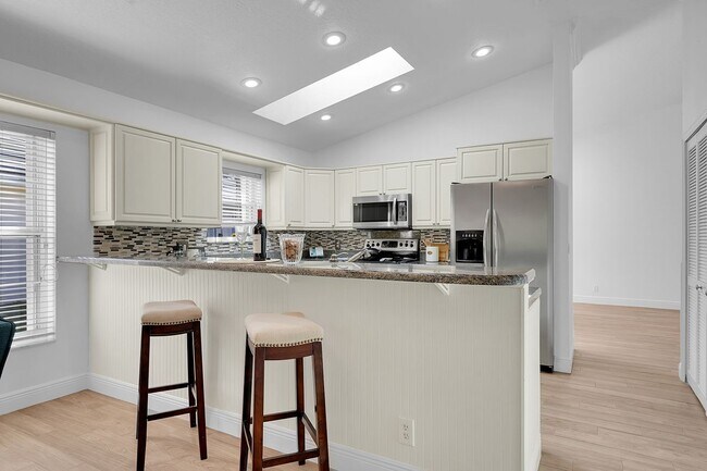 Building Photo - 7305 Marsh Terrace