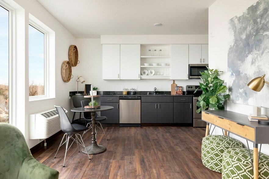 Interior Photo - Rym Apartments