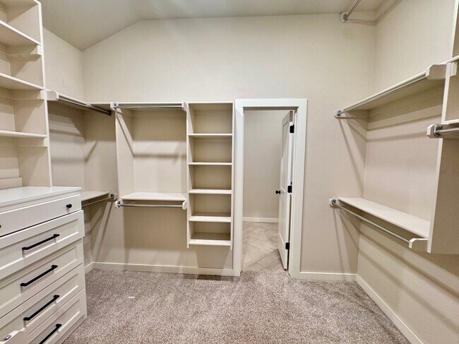 Building Photo - 1308 Lemon Ranch Rd