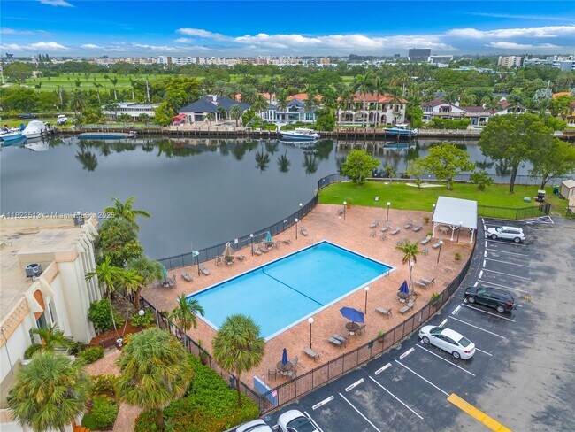 Building Photo - 601 Three Islands Boulevard