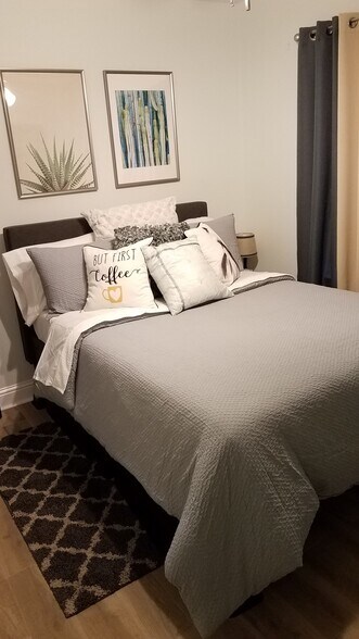 First bedroom - 3817 General Taylor St