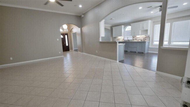 Building Photo - 13203 Weiman Rd