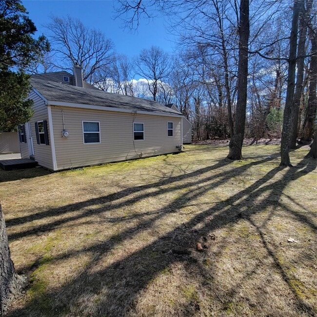 Building Photo - 72 Rutgers Ln