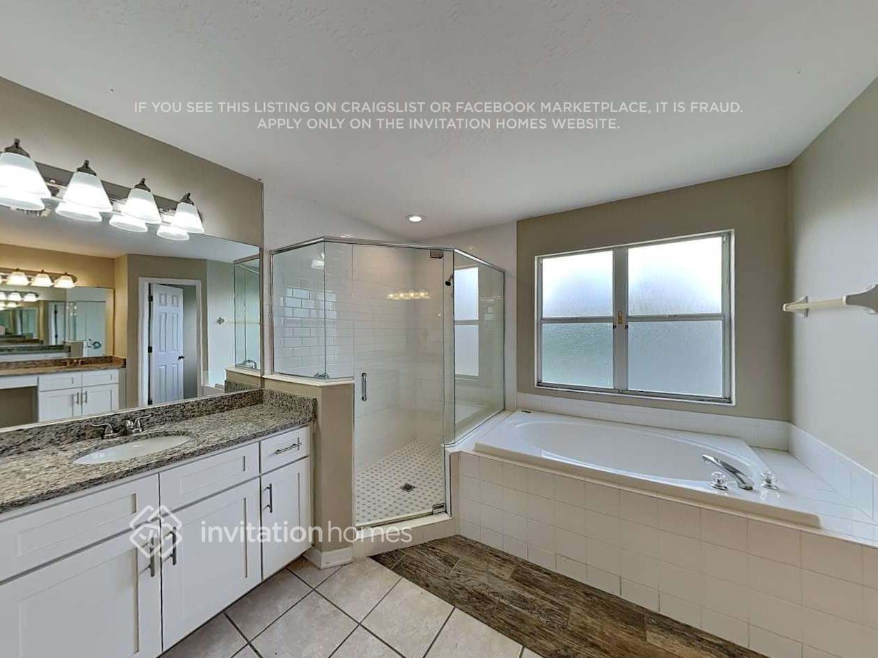 Building Photo - 27001 Arrowbrook Way