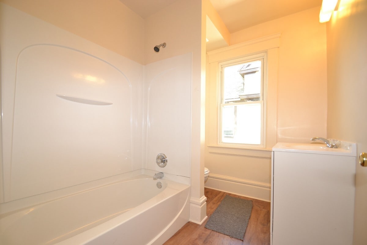 Building Photo - 547 Carroll St