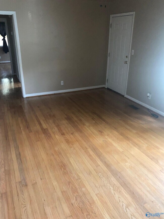 Building Photo - 4504 Raton Blvd NW