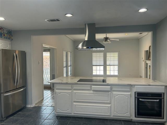 Building Photo - 2926 Big Oaks Dr