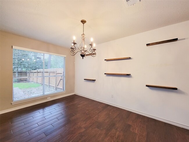 Building Photo - 3735 Hickory Knob Dr