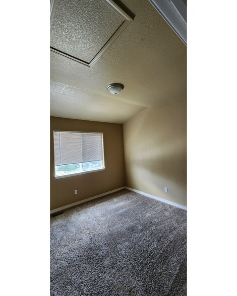 Bedroom 2 - 4077 Siferd Blvd