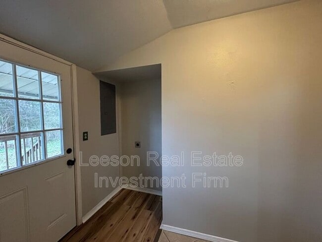 Building Photo - 6206 Colquitt Rd