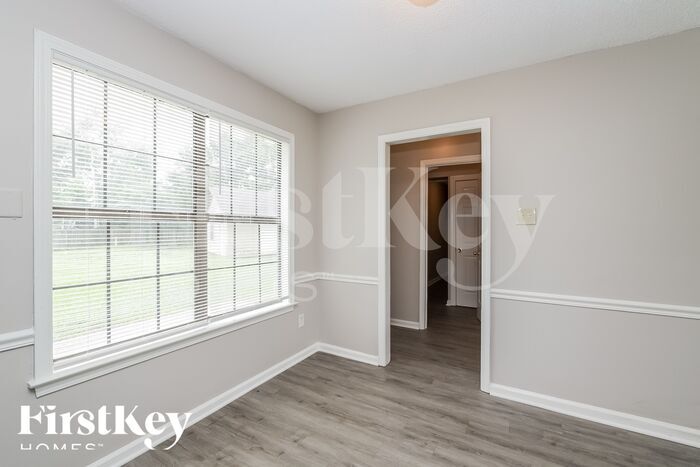Building Photo - 7517 Port Albert Ln
