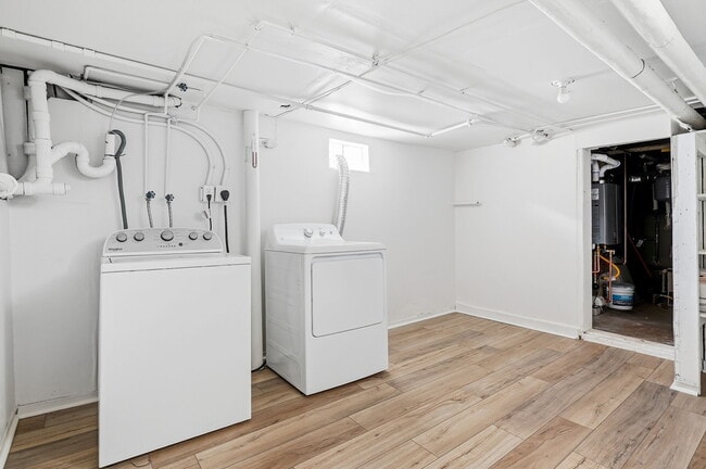 Building Photo - 730 Inca St