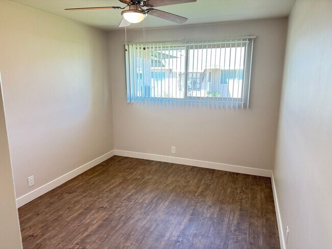 Building Photo - Charming 1 Bedroom unit, completely remode...