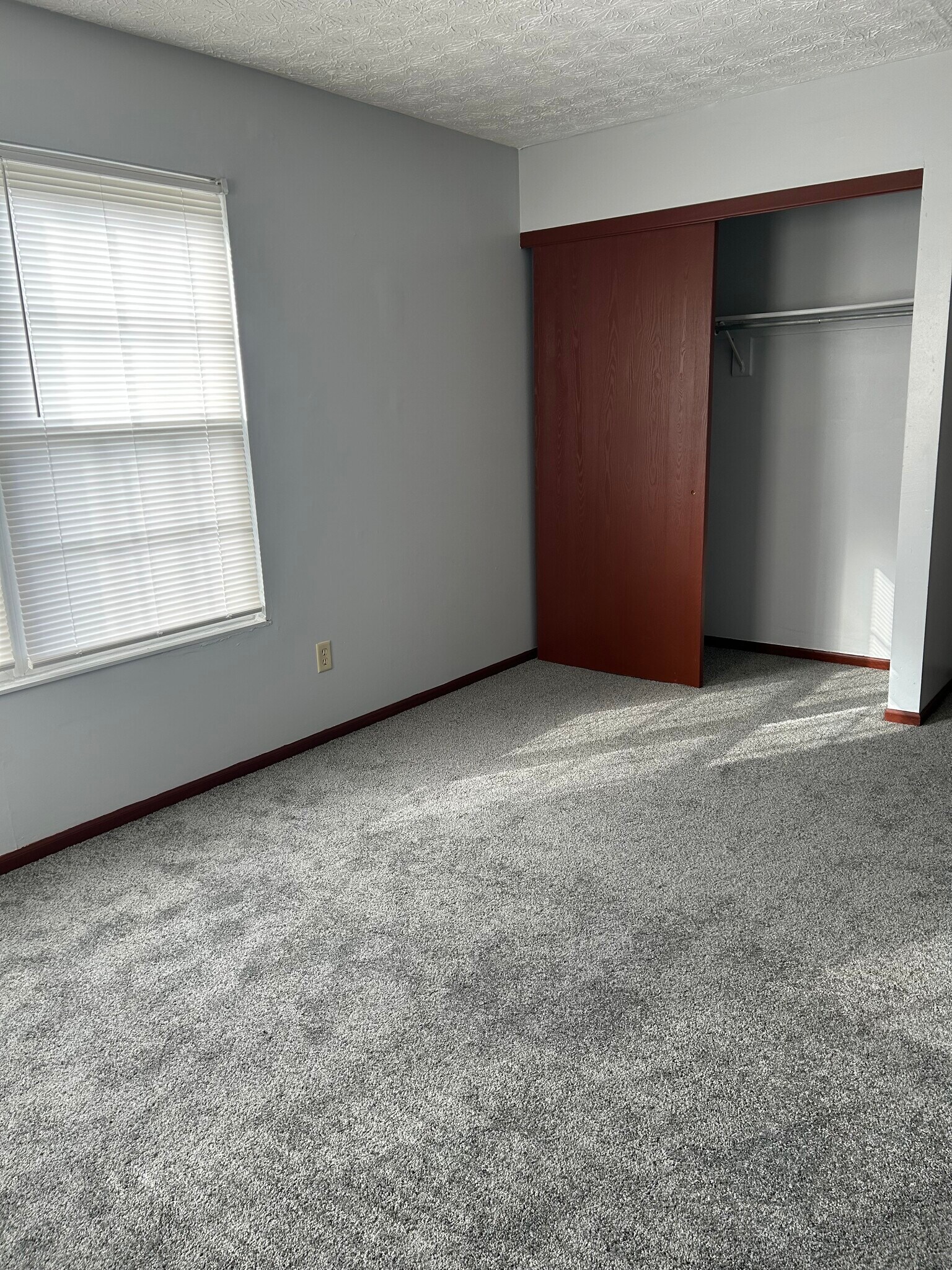 Third bedroom closet - 4801 Lady Jane Ave