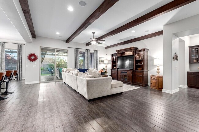 Building Photo - 4499 N Arbor Way