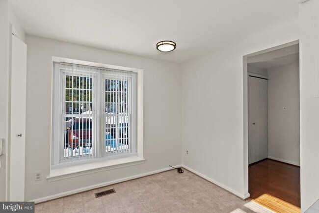 Building Photo - 14428 Black Horse Ct