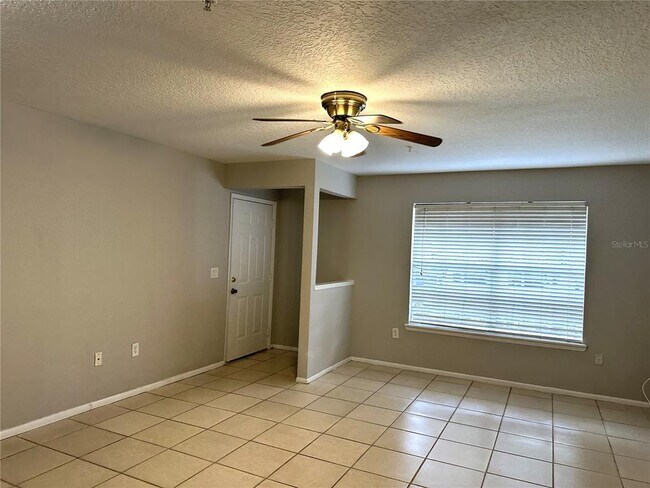 Building Photo - 112 Reserve Cir
