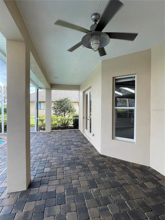 Building Photo - 1209 Vista Hills Dr