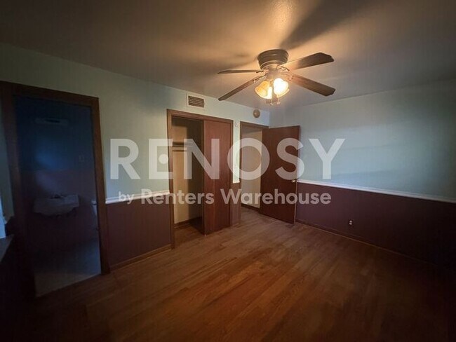 Building Photo - Great Location in South Arlington