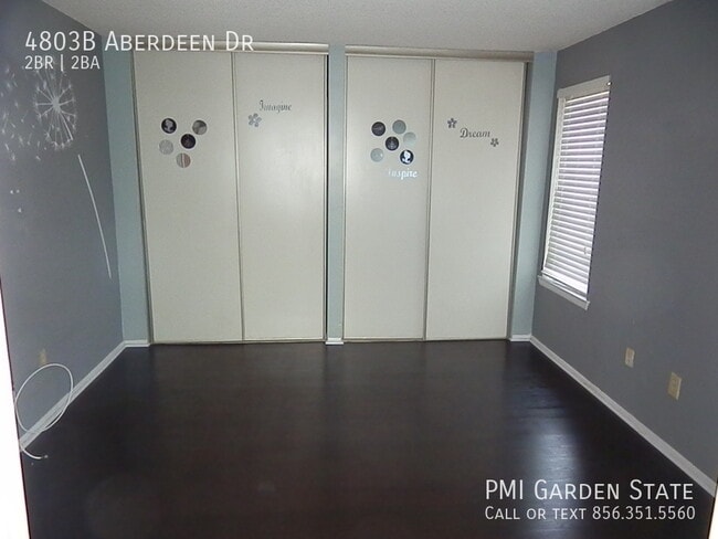Building Photo - 4803B Aberdeen Dr