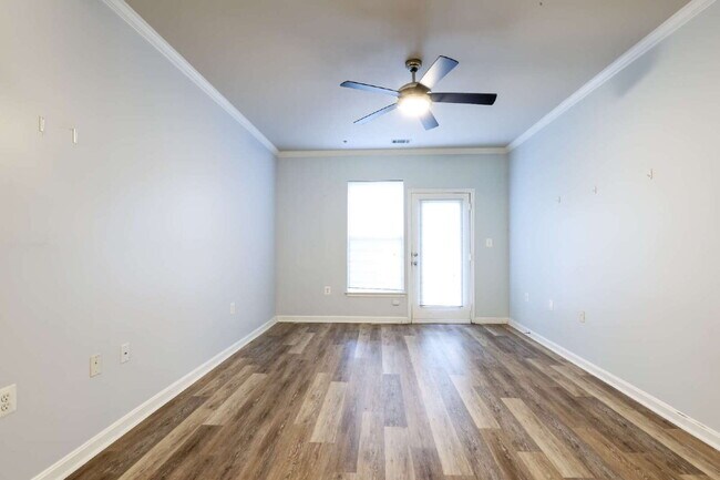 Building Photo - Welcome Home!