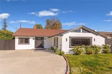 Building Photo - 23105 Dolorosa St