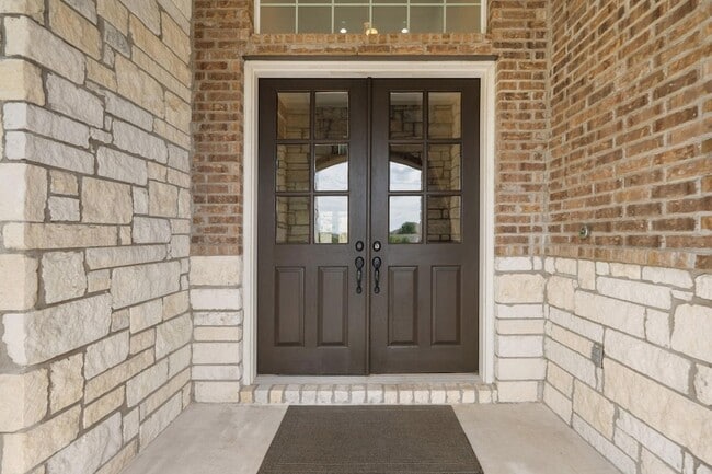 Building Photo - 2304 Arroyo Grande