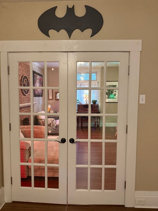 Building Photo - 115 Merrimac St